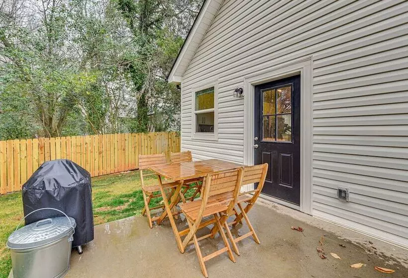 Family Friendly Home ~ 5 Mi To Unc Charlotte!