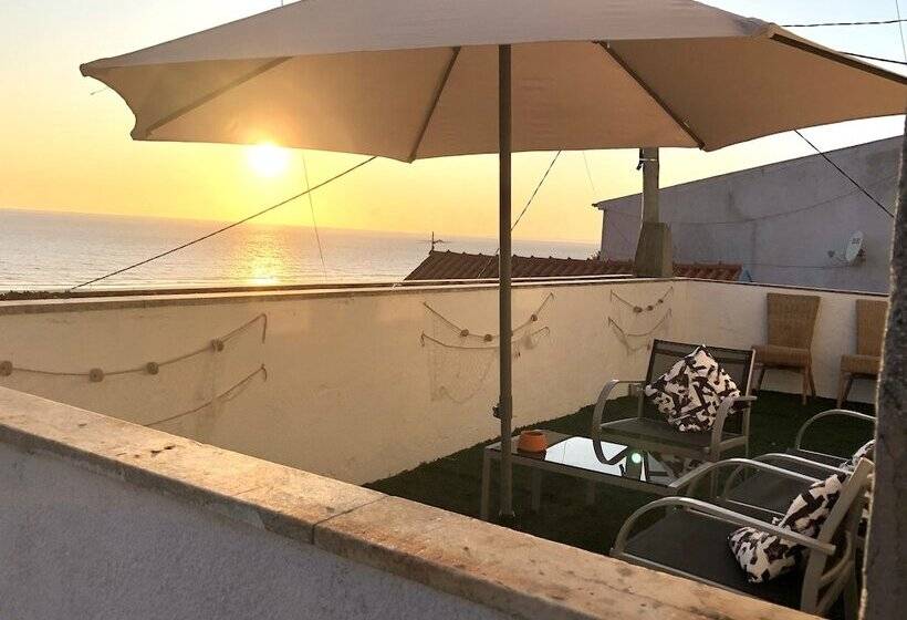بنسيون Fonte Da Telha Cliff House