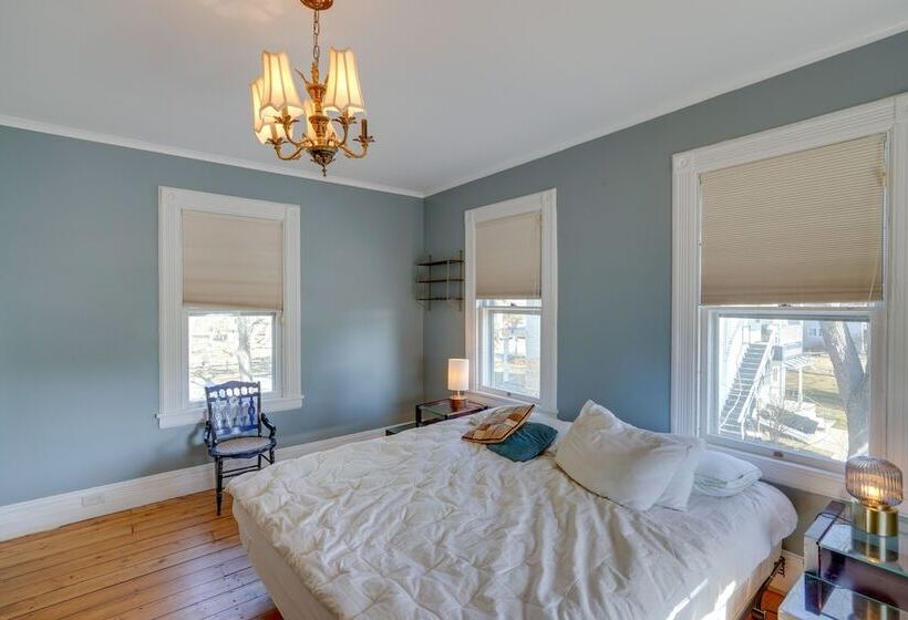 Pet Friendly Hudson Home Near Won Dharma Center!