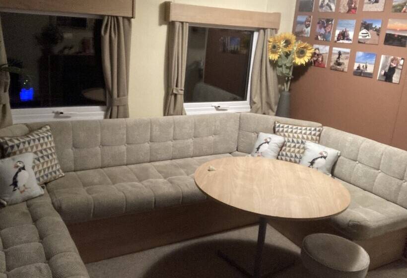 3 Bed Caravan Sea Views Discounted Ferry