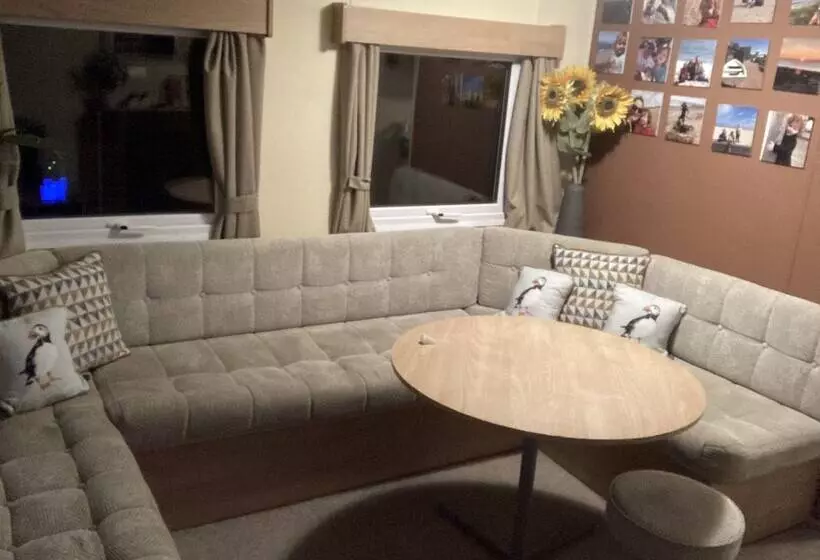 3 Bed Caravan Sea Views Discounted Ferry