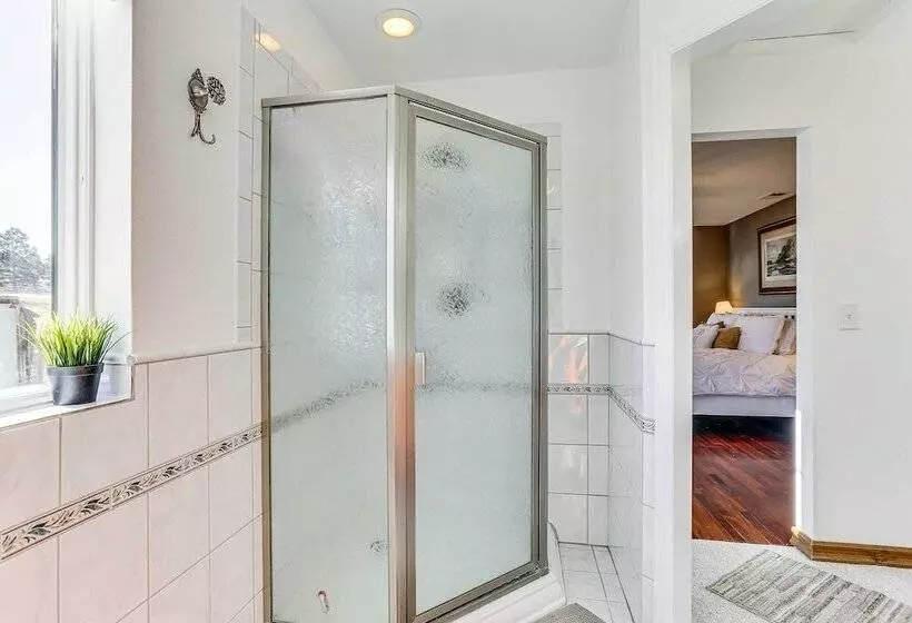 Hot Tub, Pool: 40 Acre Horse Ranch In Kiowa!