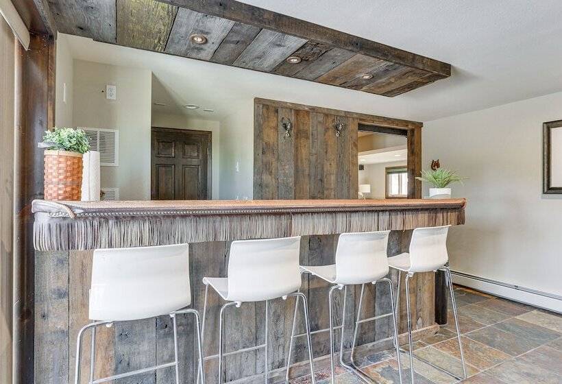 Hot Tub, Pool: 40 Acre Horse Ranch In Kiowa!