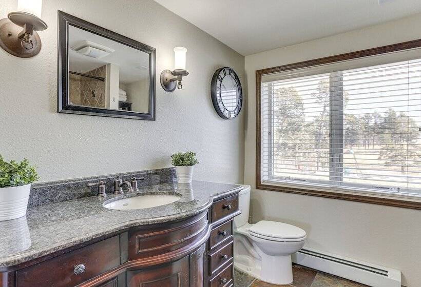 Hot Tub, Pool: 40 Acre Horse Ranch In Kiowa!