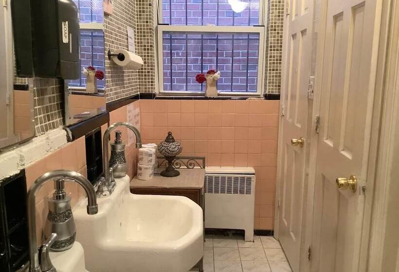 旅馆 The Center Guesthouse