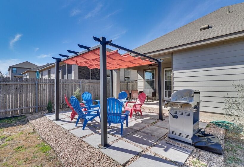Centrally Located Austin Home W/ Private Patio!