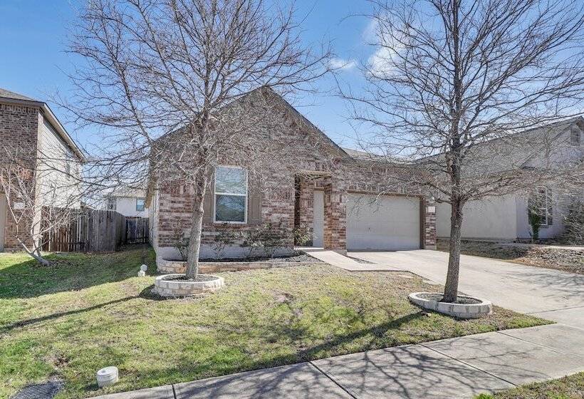 Centrally Located Austin Home W/ Private Patio!