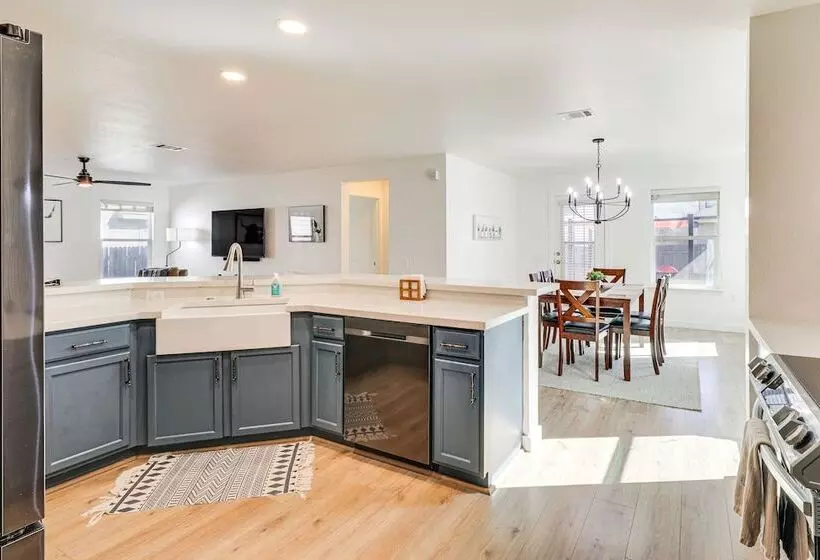 Centrally Located Austin Home W/ Private Patio!