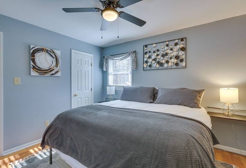 Charming Eden Home W/ Furnished Deck & Fire Pit!