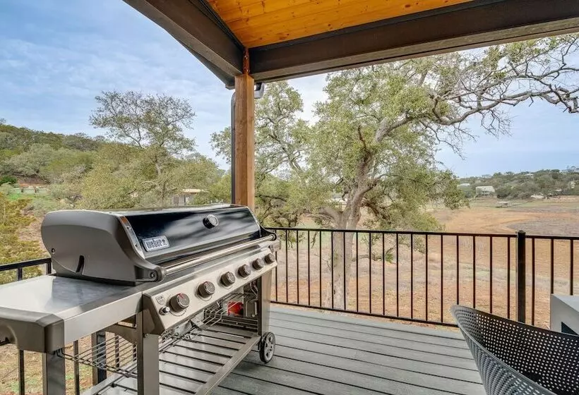 Chic Burnet Home On Lake Buchanan W/ 2 Fireplaces!