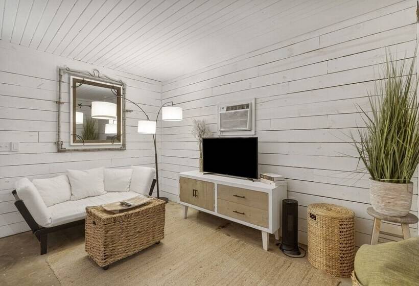 Cowboy Cottage Cottage