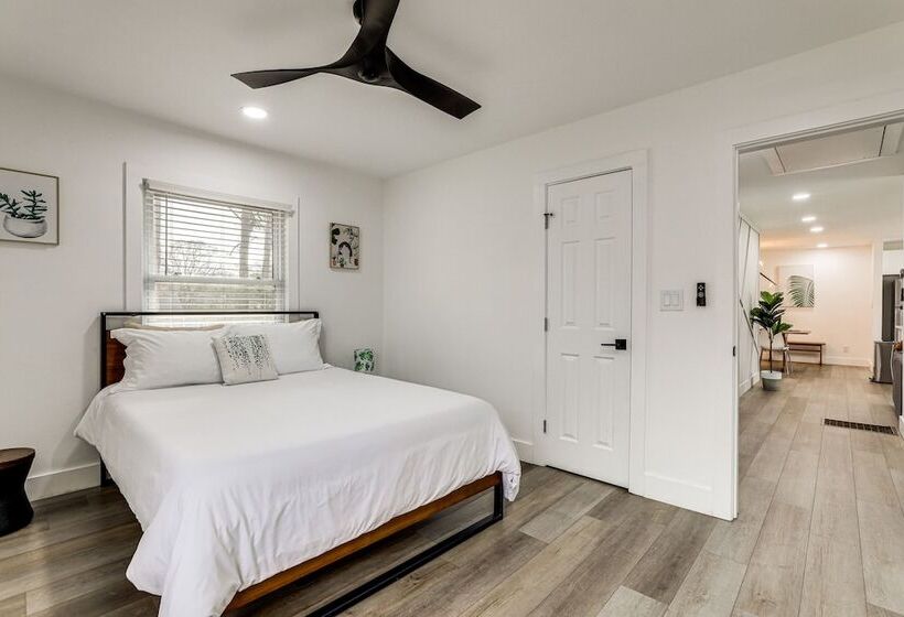 Decatur Home W/ Deck 9 Mi To State Farm Arena!