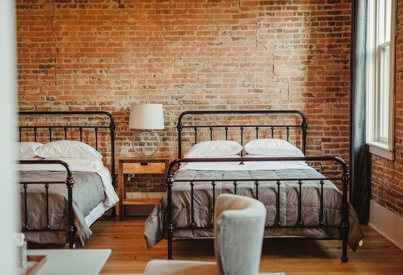 בית מלון כפרי Muskegon River Inn