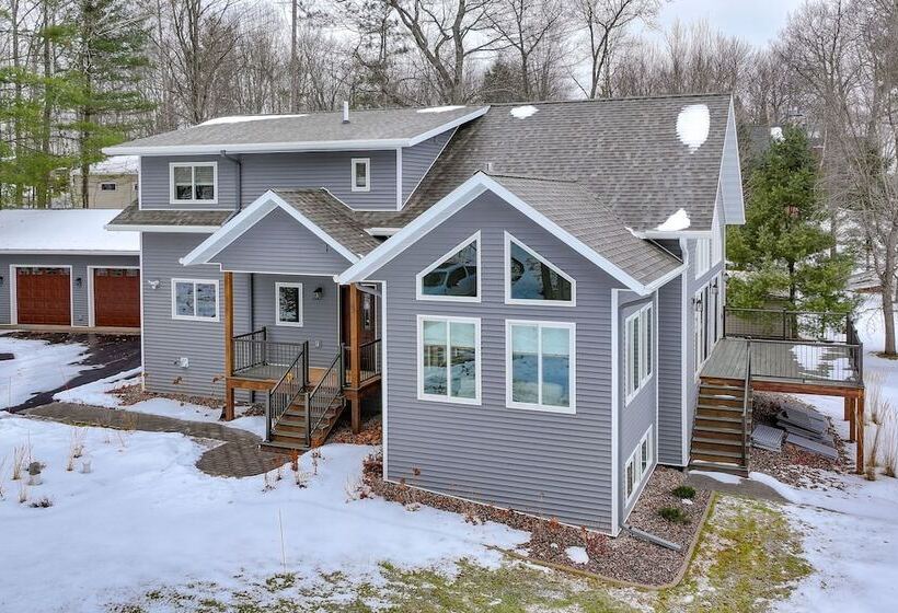 Lakefront Rhinelander Cottage W/ Private Dock!