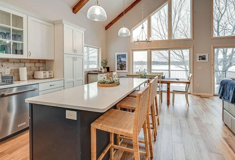 Lakefront Rhinelander Cottage W/ Private Dock!