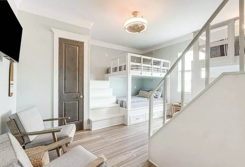 Footprints In The Sand Luxe Freeport Home!