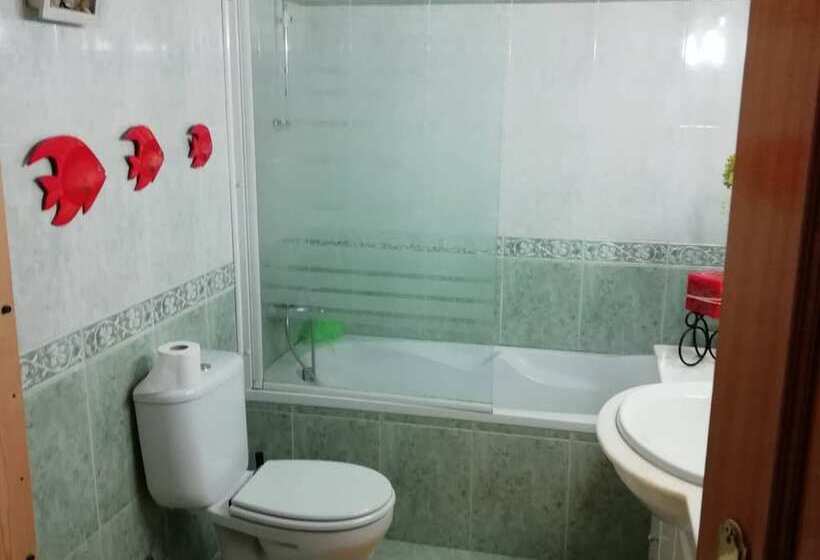 بنسيون Room In Apartment   Double Room 5 In Albarraque, Sintra With Balcony