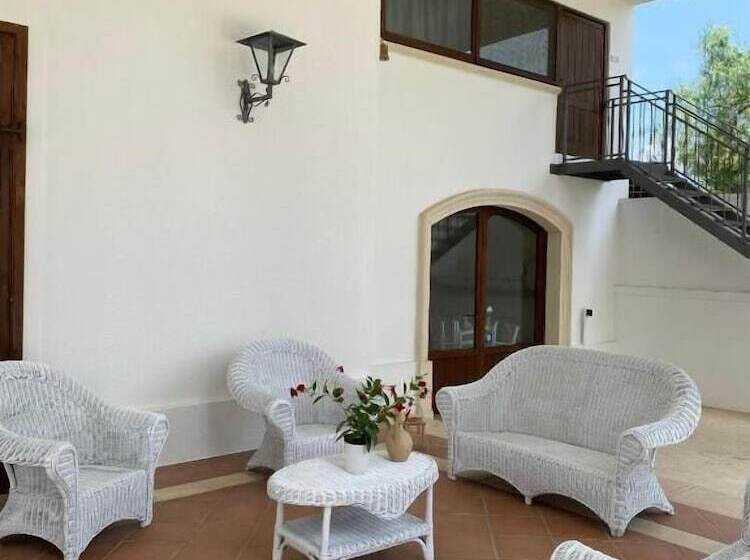 Пансион Villa Clori