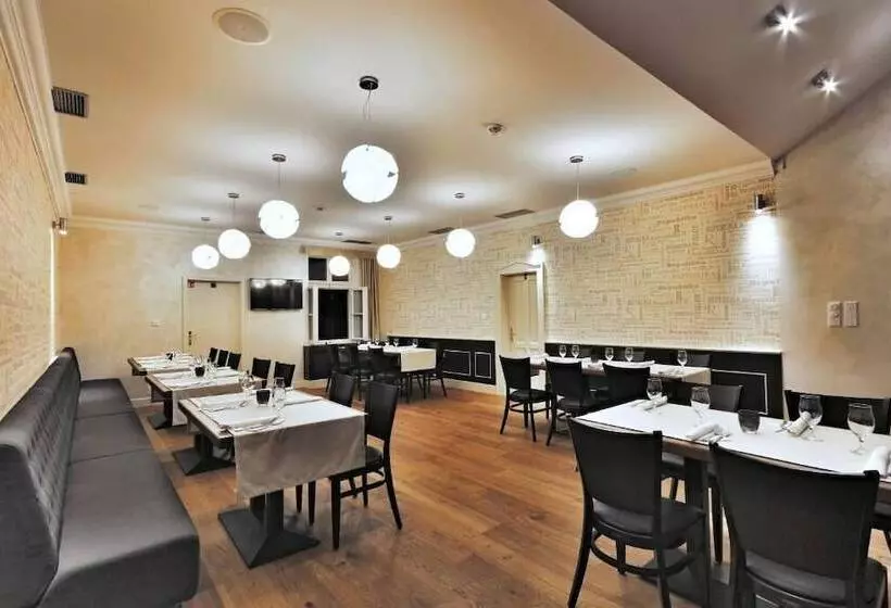 Republika 24 Apartments