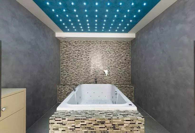 Republika 24 Apartments