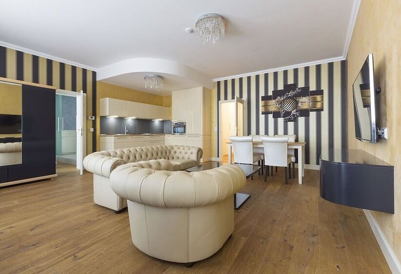 Republika 24 Apartments