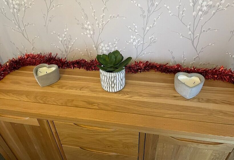 Резиденция Beautiful 3 Bed House In Romford