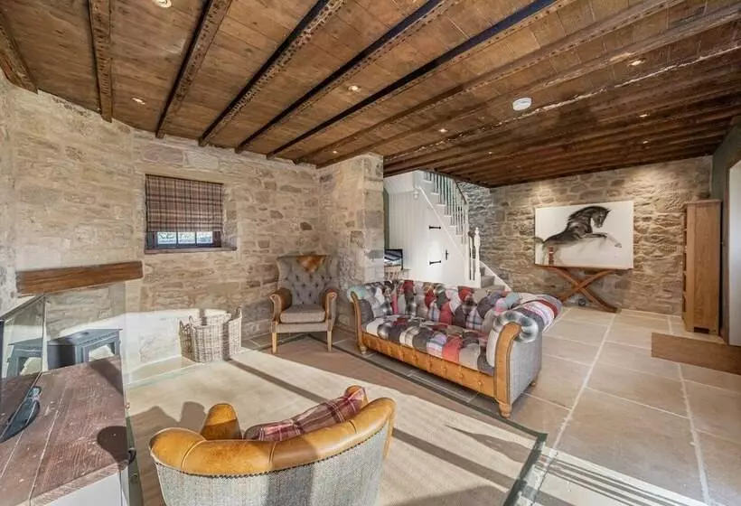 Romantic Luxury 1 Bed Cottage In Alnwick