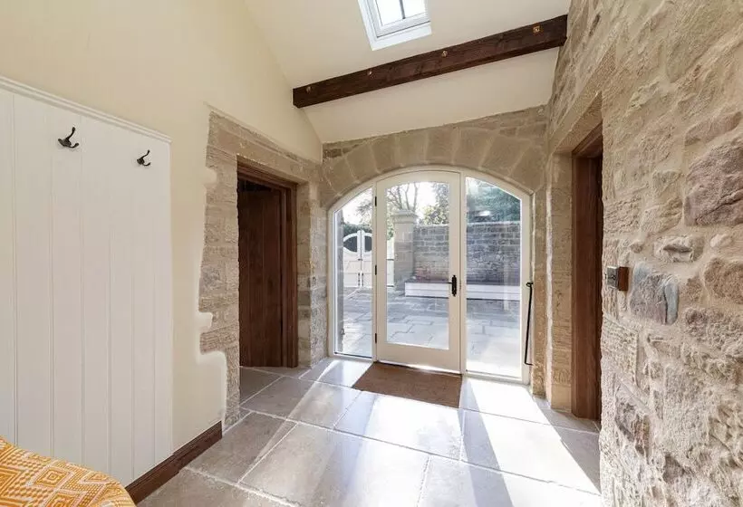 Romantic Luxury 1 Bed Cottage In Alnwick