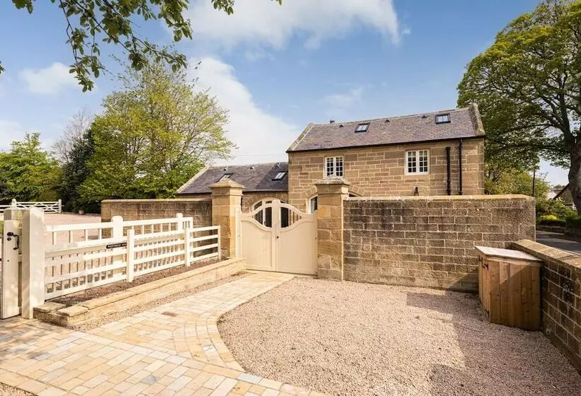 Romantic Luxury 1 Bed Cottage In Alnwick