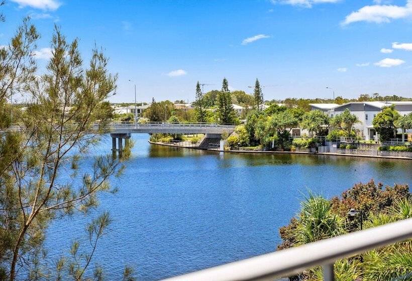 Saltwater On The Peninsula