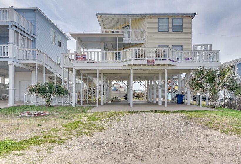 Surfside Beach Vacation Rental: Walk To The Ocean!