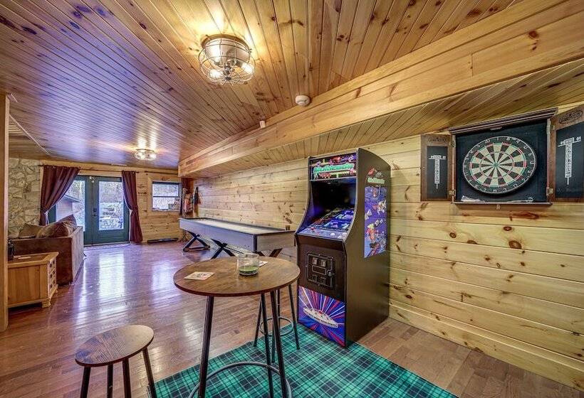 Twin Creeks Lodge W/ Hot Tub < 1 Mi To Lake!