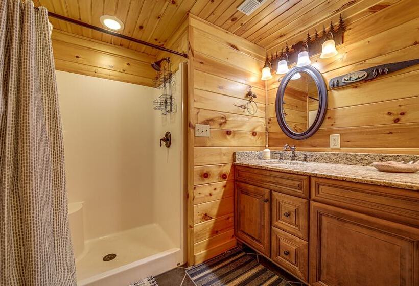 Twin Creeks Lodge W/ Hot Tub < 1 Mi To Lake!