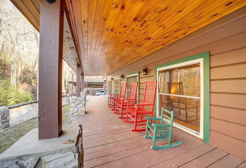 Twin Creeks Lodge W/ Hot Tub < 1 Mi To Lake!