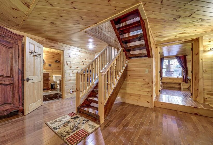 Twin Creeks Lodge W/ Hot Tub < 1 Mi To Lake!