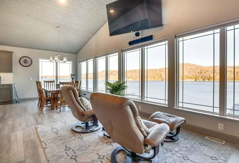 Waterfront Lake Of The Ozarks Home W/ Private Dock