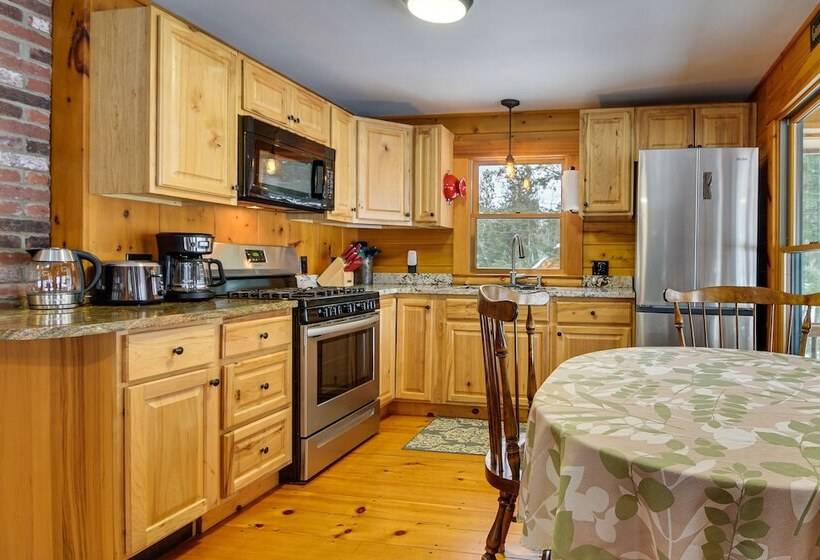 Weld Waterfront Log Cabin W/ Kayaks & Canoes!