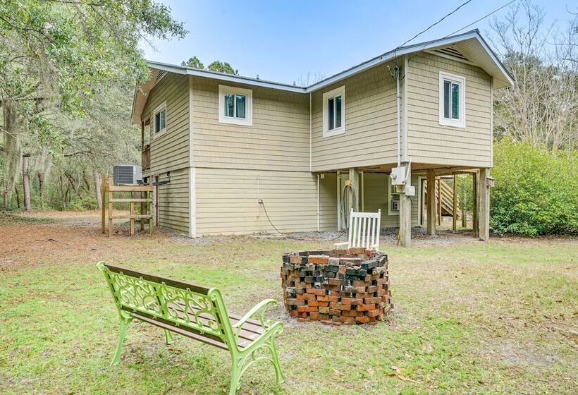 Wilmington Getaway Near Carolina Beach Boardwalk!