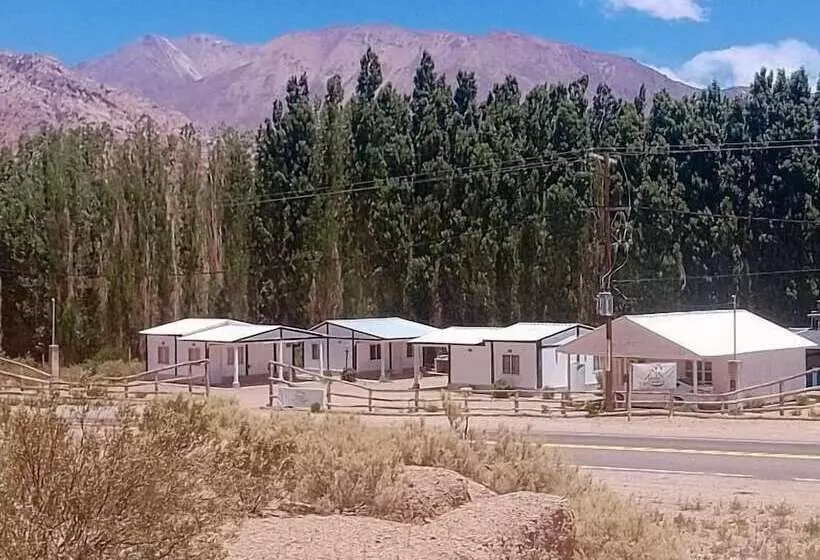 Hotelli Cabanas De Los Andes