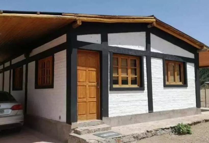 Hotelli Cabanas De Los Andes