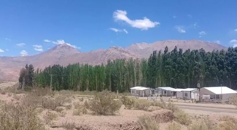 Hotelli Cabanas De Los Andes