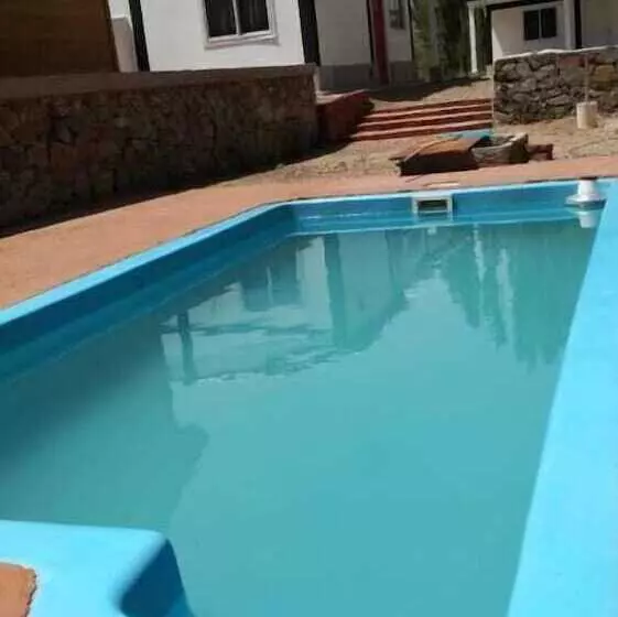 Hotelli Cabanas De Los Andes