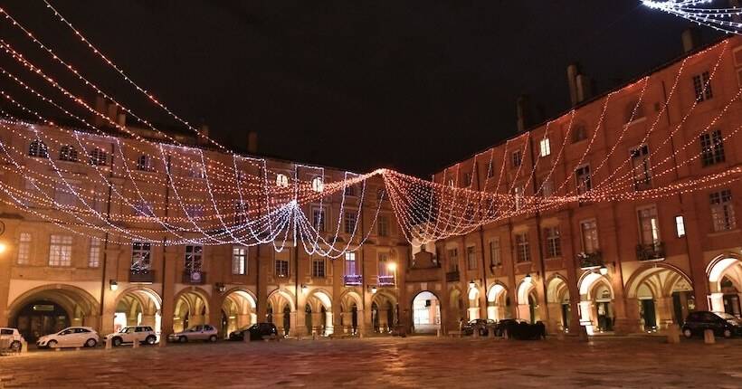 هتل Dali Hôtel Montauban