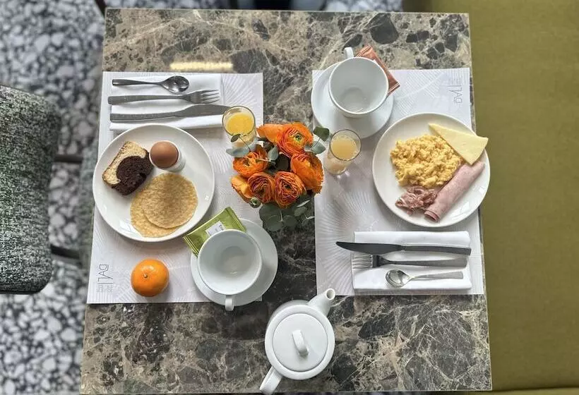 ホテル Dali Hôtel Montauban