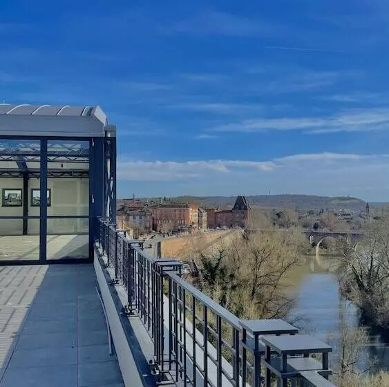 ホテル Dali Hôtel Montauban