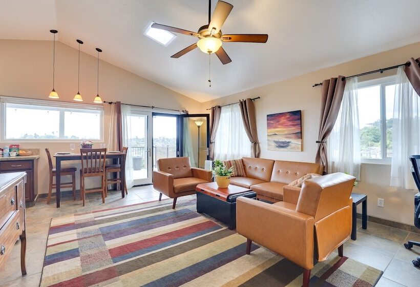 Idyllic Vista Guest House W/ Deck & Stunning Views