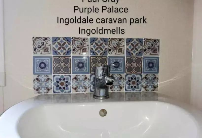 Inviting Beautiful 3 Bed Caravan In Ingoldmells