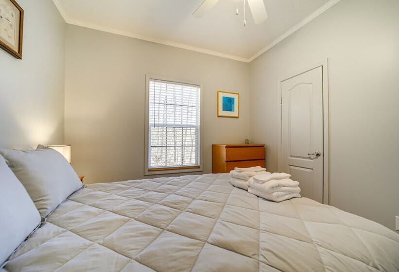 Lakeside Cashiers Cabin W/ Private Boat Dock!