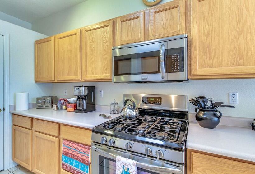 Lovely Albuquerque Home W/ Patio, 5 Mi To Old Town