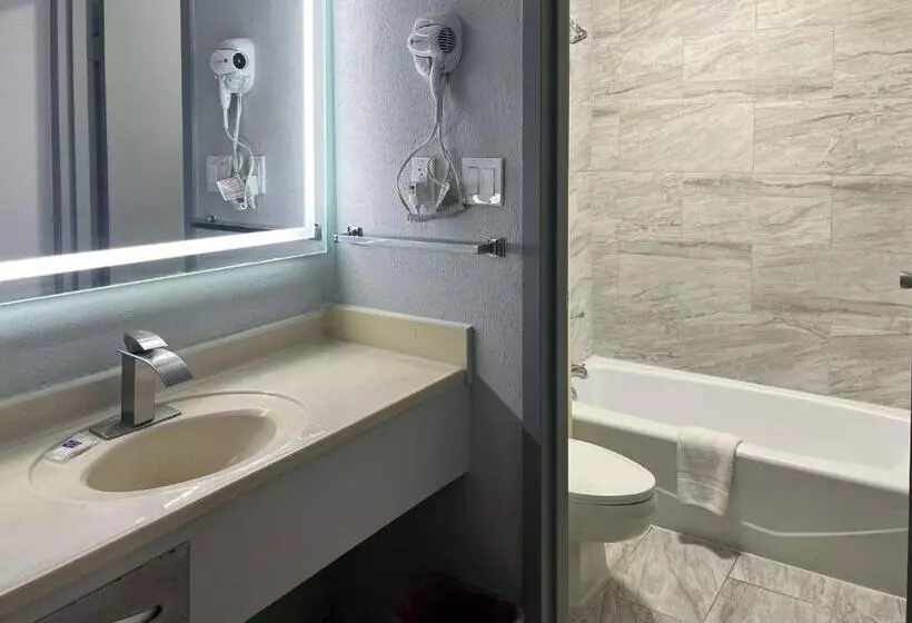 Motel 6 Chickasha, Ok